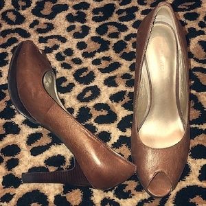 Nine West Francisco Bronze Metallic Peep Toe Heels